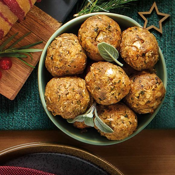 Specially Selected Sage & Onion Stuffing Balls 300g/12 Pack